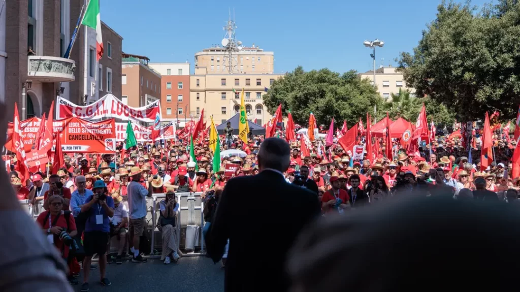 Featured image for - Italy: FLAI-CGIL leads national demonstration against “caporalato” system